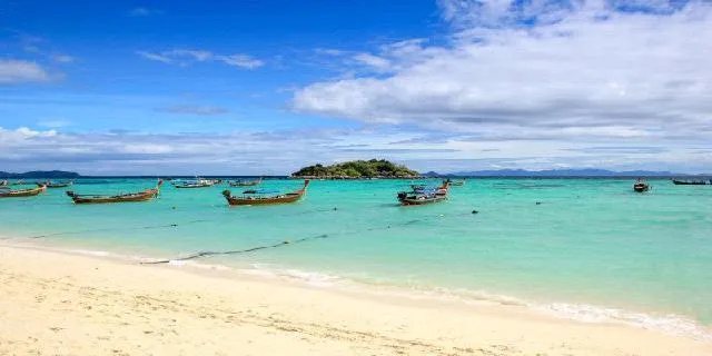 Sunrise Beach, Koh Lipe