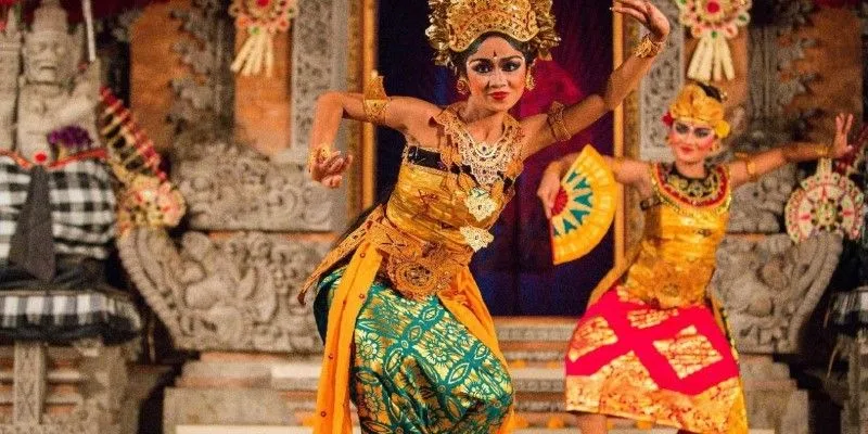 Balinese Dance Performance