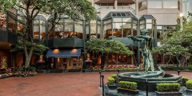 Windsor Court Hotel