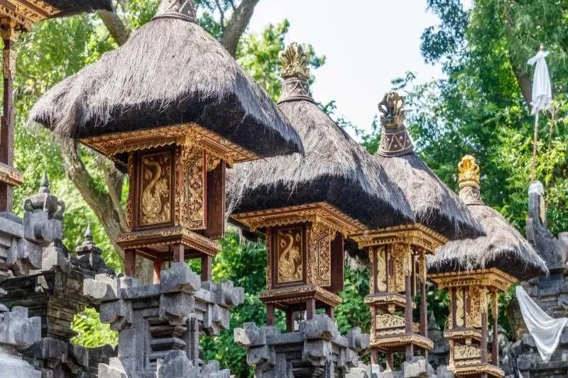 Pura Goa Lawah