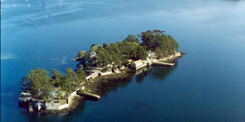 San Simón Island Ruins
