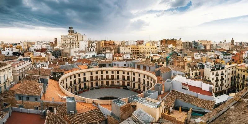 Valencia's Architectural Splendor