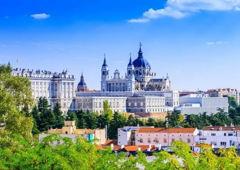 Madrid's Dynamic Scene